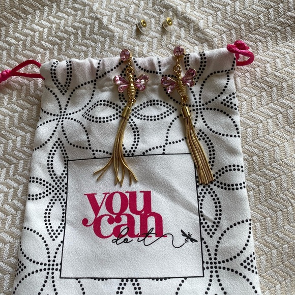 MaryKay Be Butterfly golden earring - Picture 3 of 4